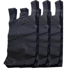 Bolsos biodegradables de la camiseta del color negro, bolsos de compras plásticos de la camiseta